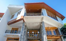 3 Arch Resort Ella